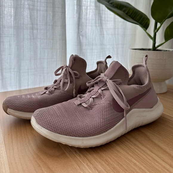 Nike Free TR 8 lilac purple sneakers - size 40 / US 9 - Picture 3 of 4